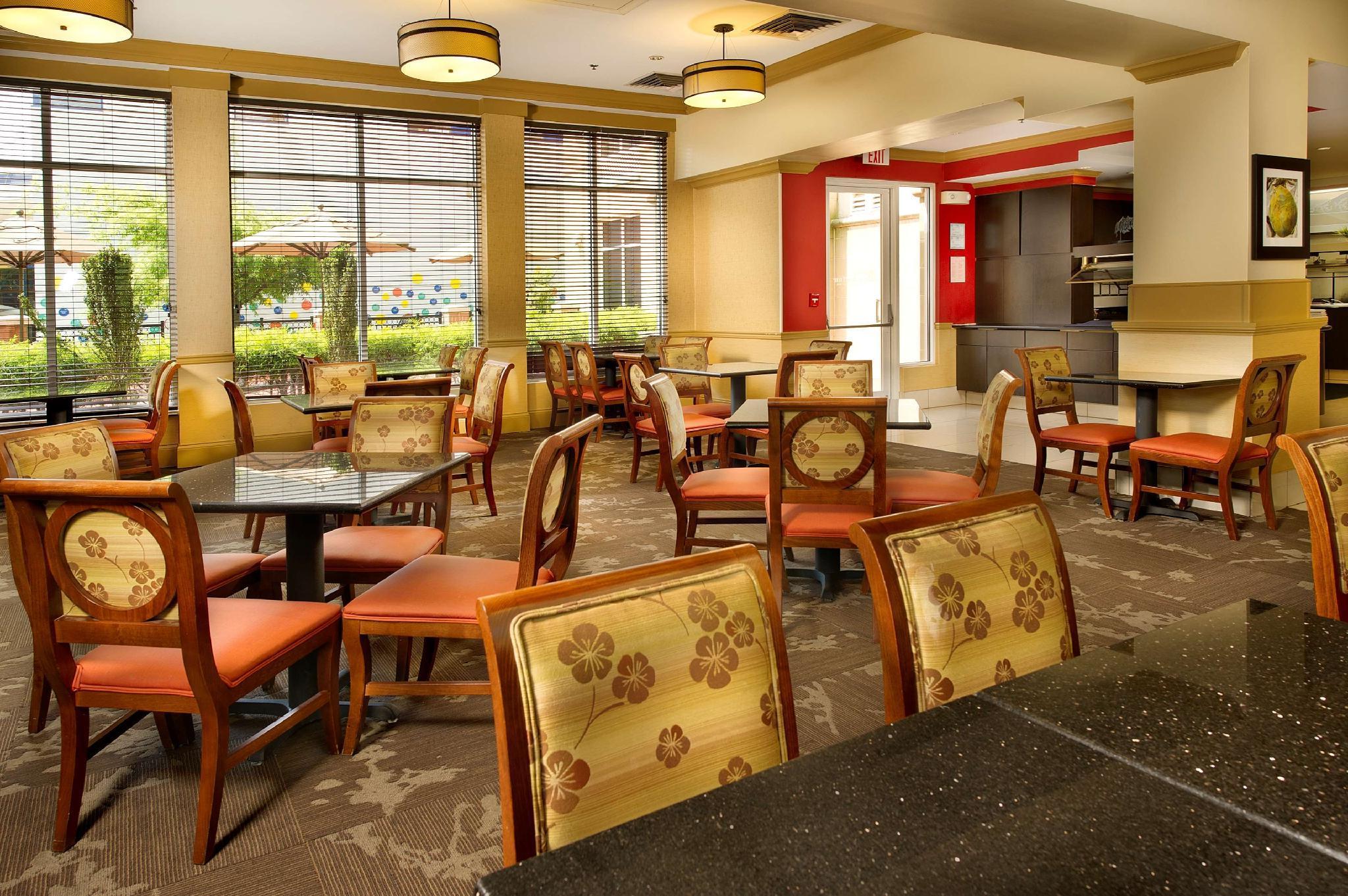 Hilton Garden Inn Chattanooga Downtown Restaurace fotografie